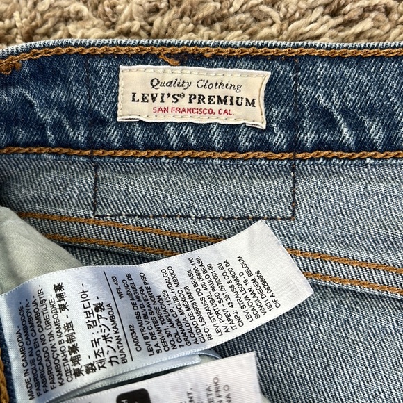Levi Wedgie Fit Jeans High Rise - Picture 5 of 7